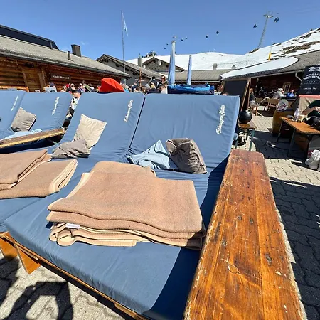 Fortuna 14 By Vacations, Exklusive App Im Zentrum Mit Bergblick