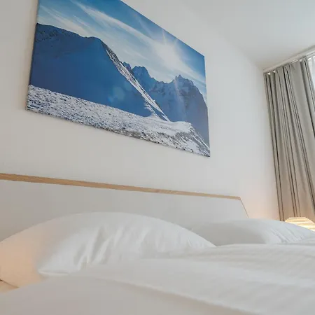 Fortuna 14 By Vacations, Exklusive App Im Zentrum Mit Bergblick Apartment Arosa