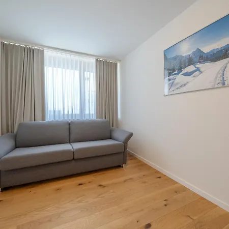 Fortuna 14 By Vacations, Exklusive App Im Zentrum Mit Bergblick Apartment Arosa