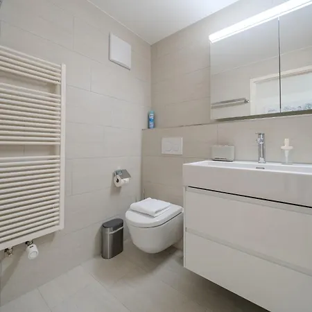 Fortuna 14 By Vacations, Exklusive App Im Zentrum Mit Bergblick