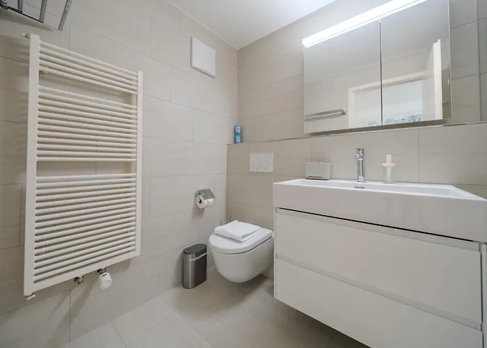 Fortuna 14 By Vacations, Exklusive App Im Zentrum Mit Bergblick